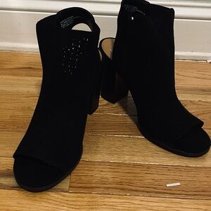 new directions Black Open-Toe Block Heel Ankle Booties